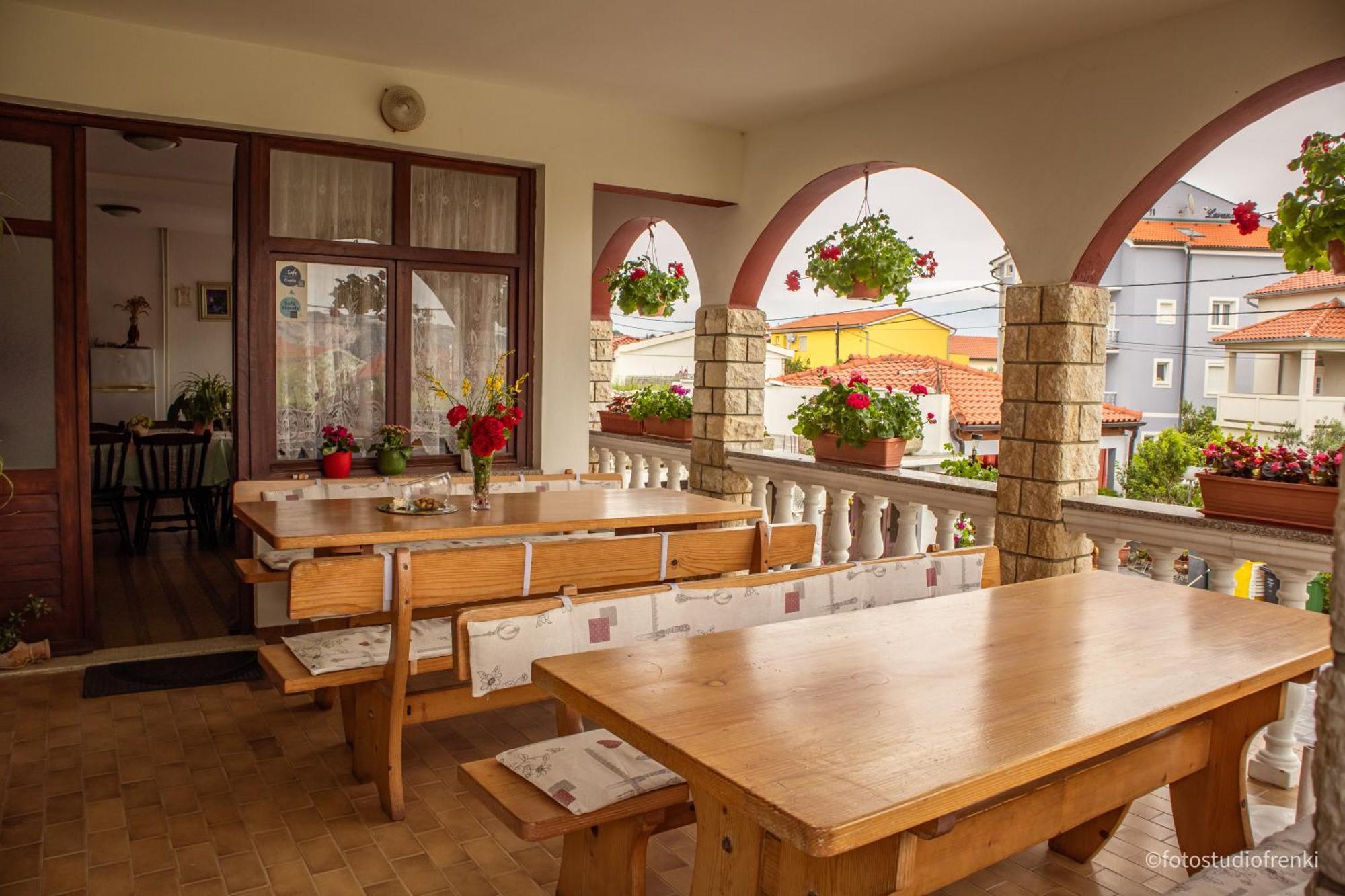 Guesthouse Marija 洛帕 外观 照片