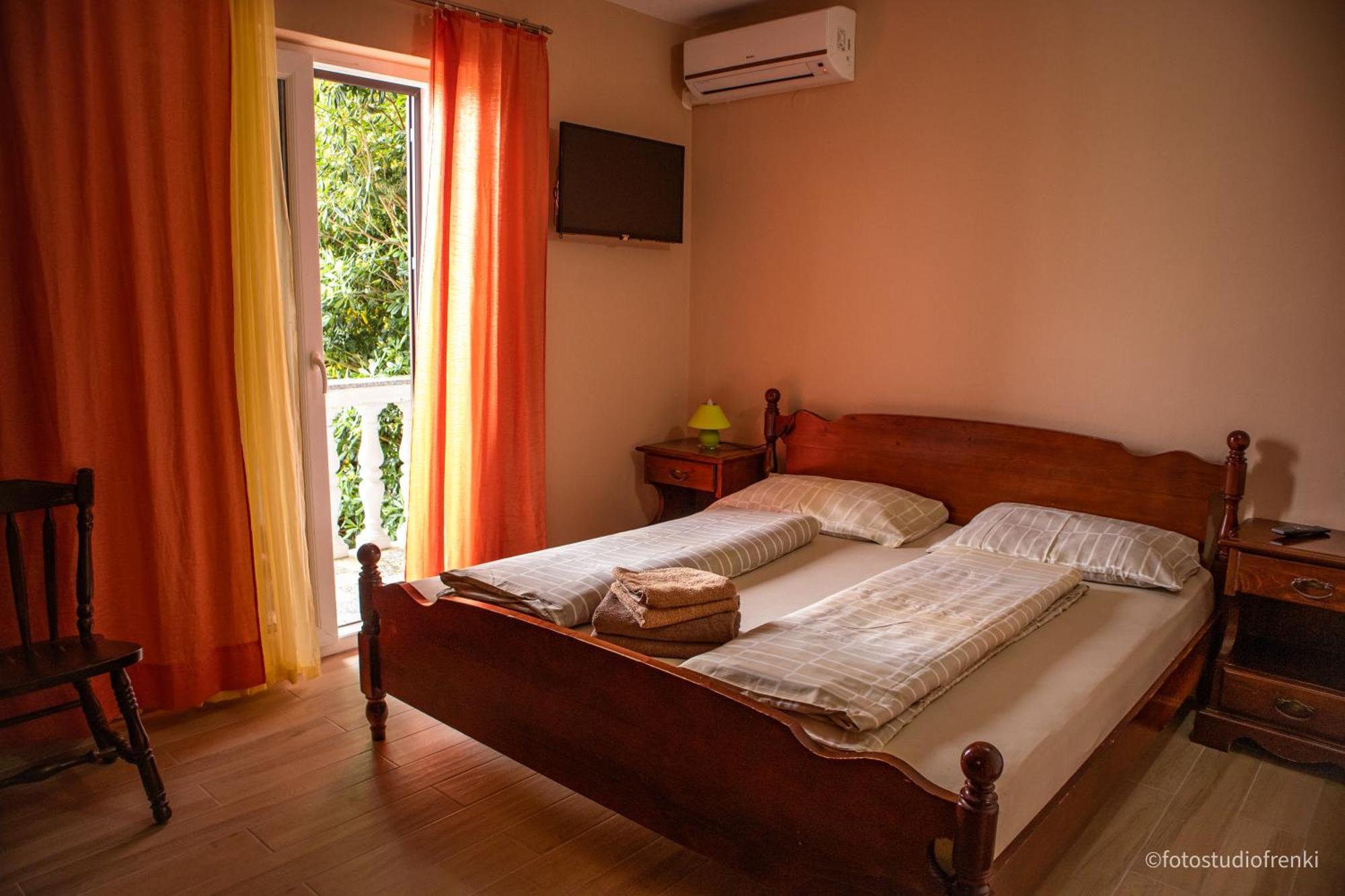 Guesthouse Marija 洛帕 外观 照片