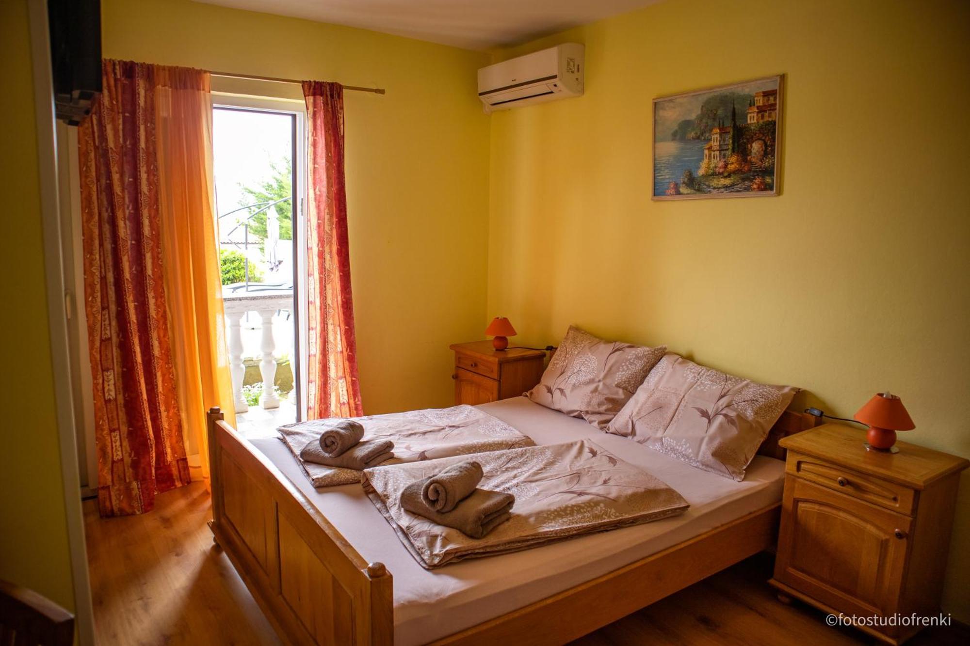 Guesthouse Marija 洛帕 外观 照片