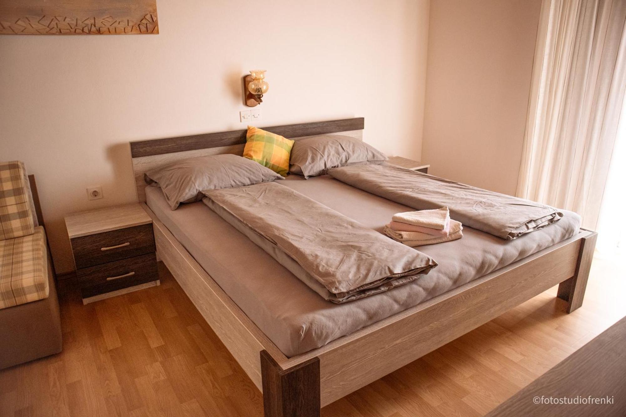 Guesthouse Marija 洛帕 外观 照片